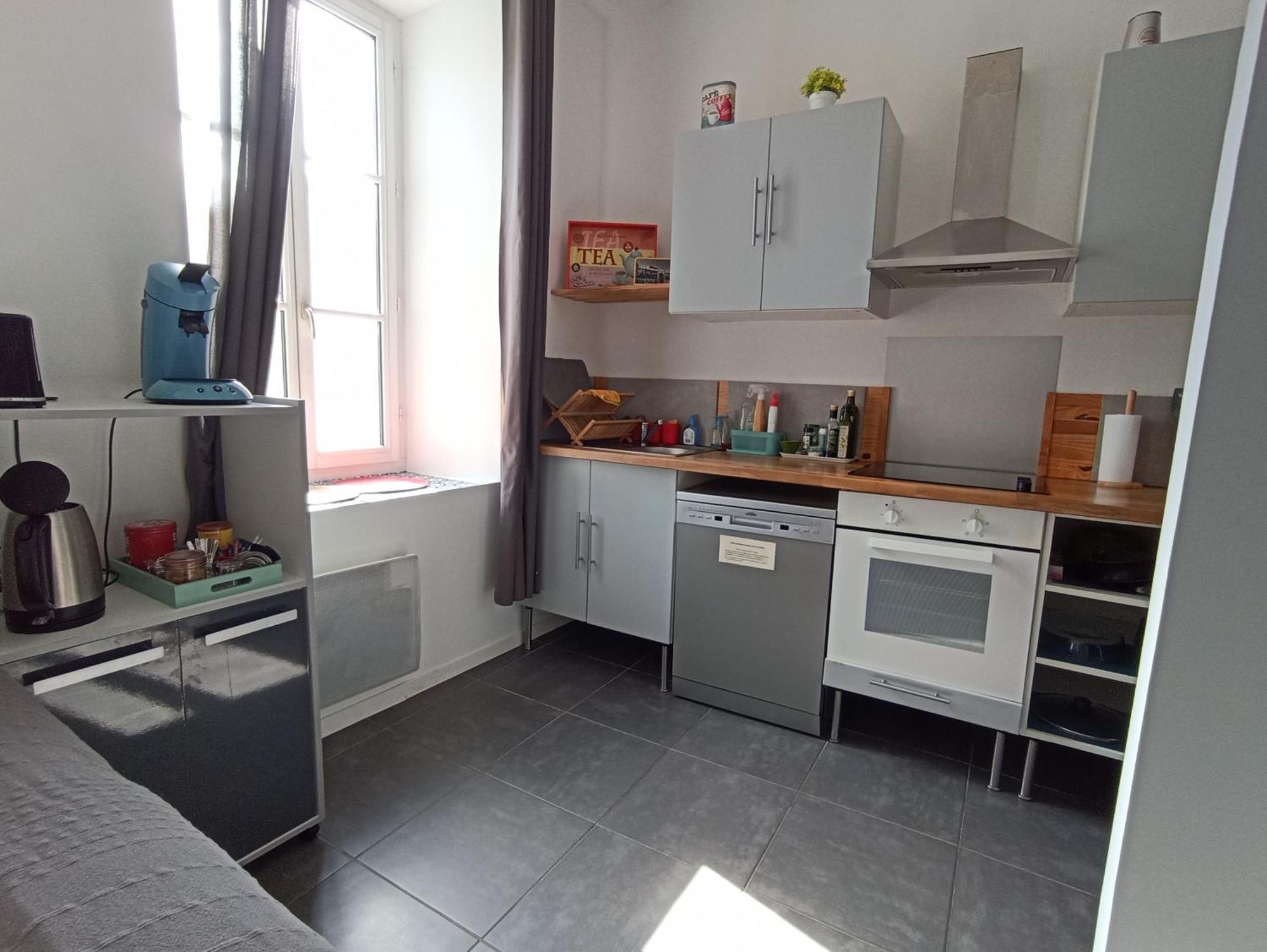 Jolie Maison Au Centre Du Village